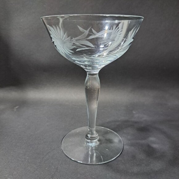 Crystal Champagne Coupe Etched Floral Design 7fl Oz Stemware Vintage Barware - Picture 2 of 16